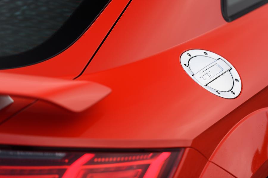 Детали экстерьера Audi TT RS Coupe (8S) 2016 года  (UK) (фото 34 из 40)